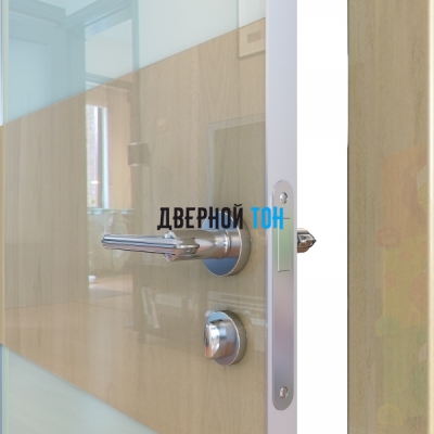 Гладкая дверь модель ДГ 508 глянец с алюминиевым торцом анегри светлый стекло белое