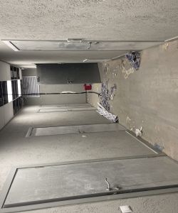 Композитные влагостойкие двери Aquadoor серого цвета