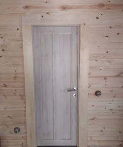 Композитные влагостойкие двери Aquadoor царговая модель DUO глухая, в цвете скандинавский дуб